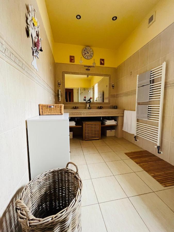Apartman U Smrku Dvůr Králové nad Labem Kültér fotó